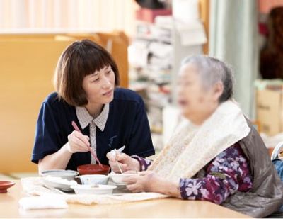 食事介助の様子