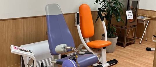 明るい機能訓練室