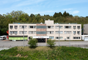 三階建ての外観