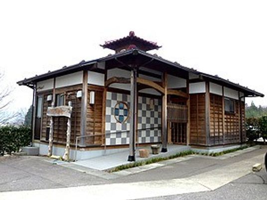 和風デザインの外観