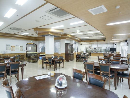 広々とした快適な食堂