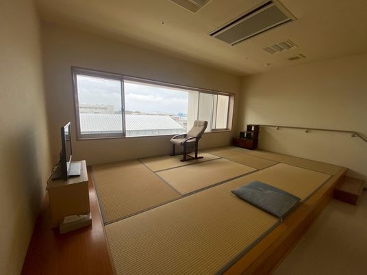 シンプルな畳の部屋