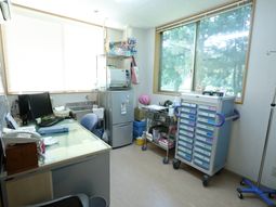 医療機器が整えられた部屋