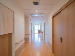 清潔感のある廊下の様子