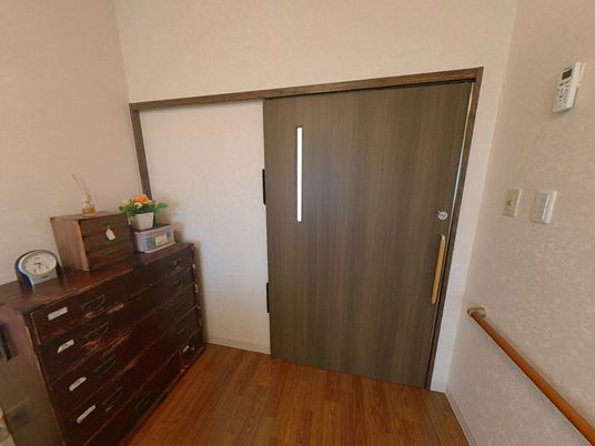 引き戸がある居室