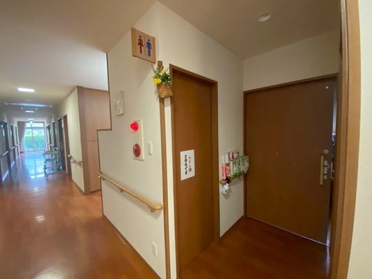 明るい廊下