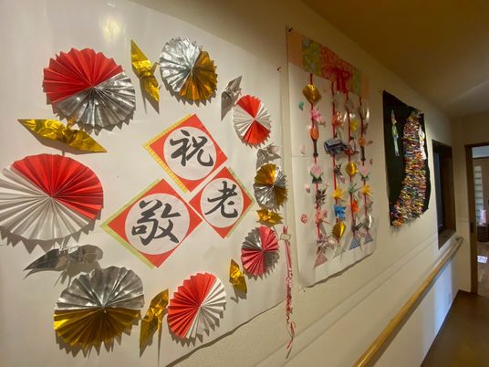 装飾が施された廊下
