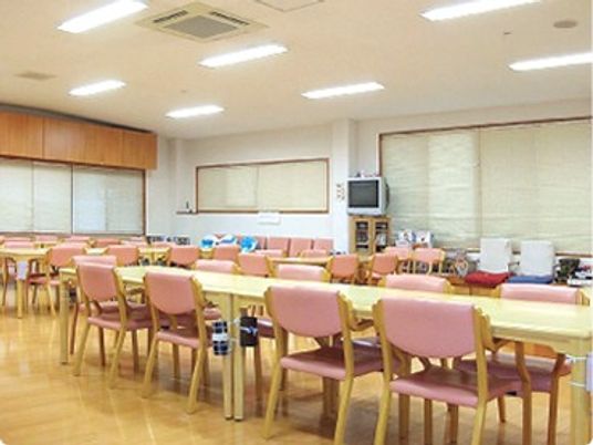 明るい食堂  