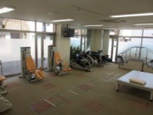 運動器具が揃うジム