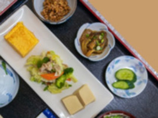 色とりどりの和食膳