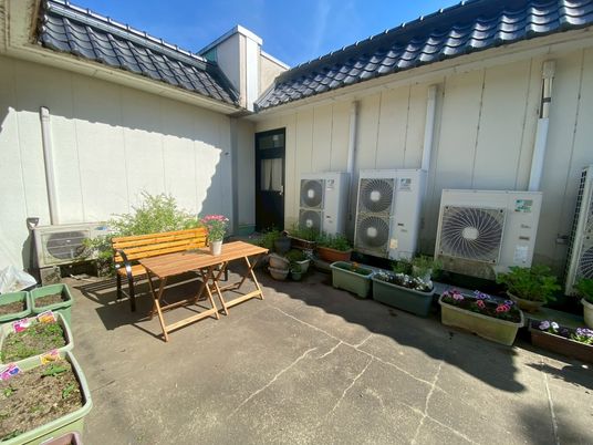 日当たりの良いテラス