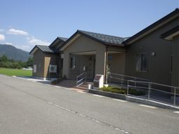 外観が見える建物