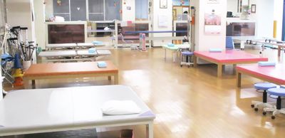 リハビリ用広々とした部屋