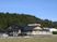 自然に囲まれた建物外観  