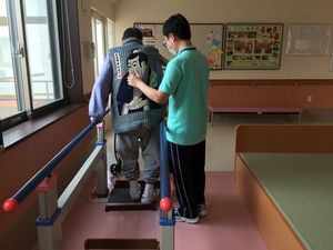 フィットネスの様子の室内
