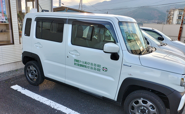 送迎車両の外観