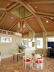 明るく広々ダイニング