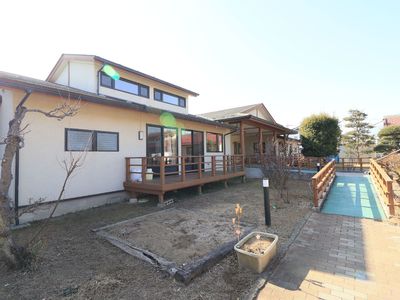 庭と建物の外観イメージ