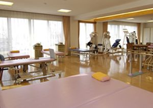 広々とした機能訓練室