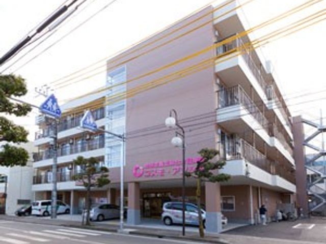 建物外観 外観 施設の外観は、車椅子をご利用の方にもアクセスしやすいように工夫されています。