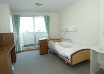 ベッドのある個室居室