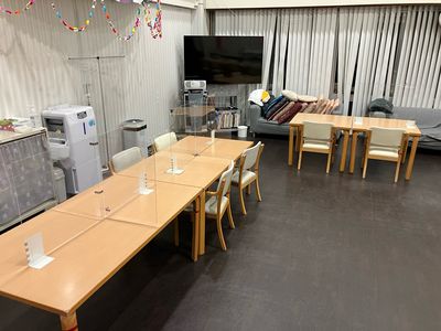 広いスペースのラウンジ