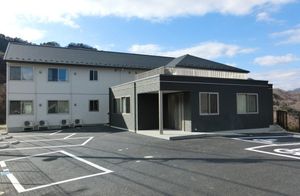 モダンな外観の建物  
