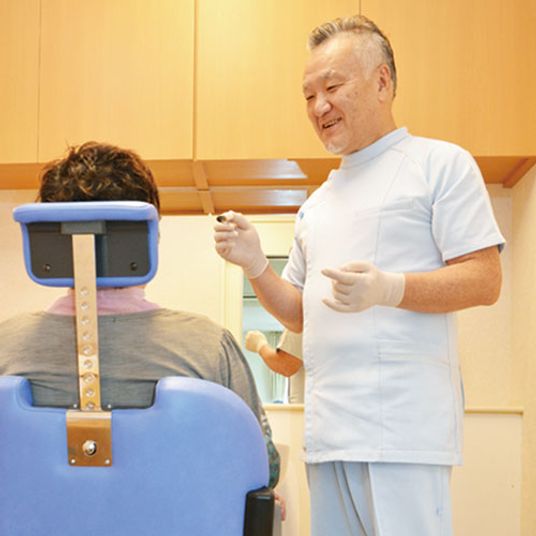 会話を楽しむ施術室