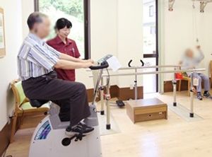運動機器のある訓練室