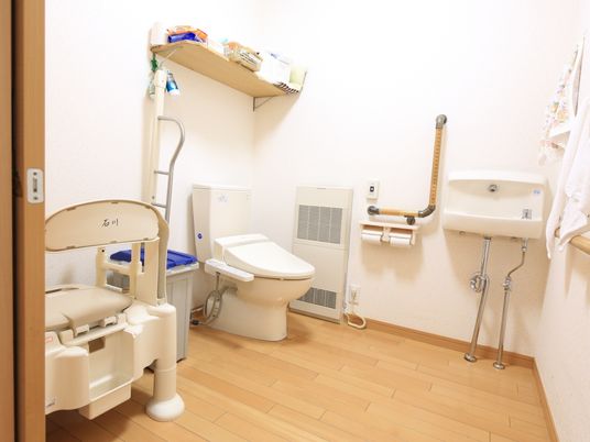 バリアフリーのトイレ設備