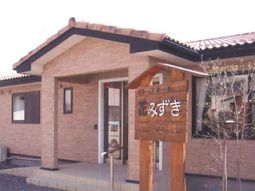 暖かみのあるエントランス