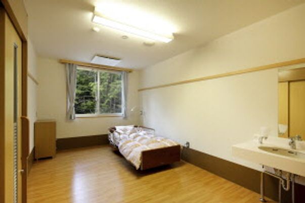 窓辺のある居室