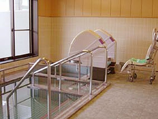 浴槽のある室内