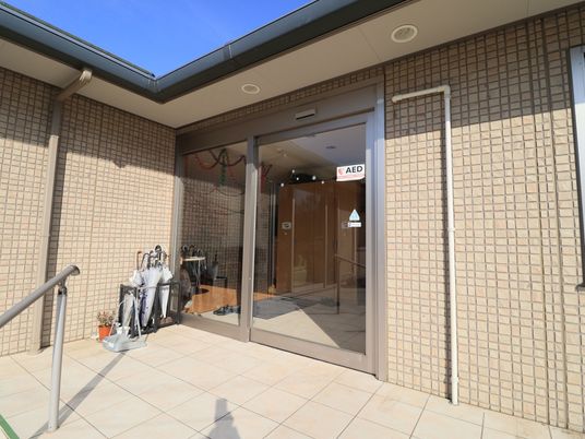 明るいエントランス