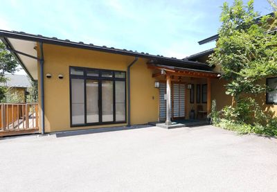 和風の素敵な外観