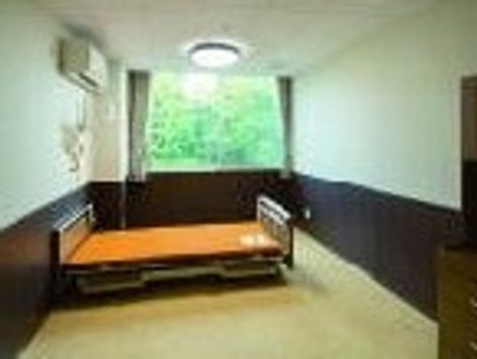 明るい部屋の居室