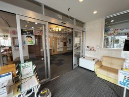 明るいエントランス  