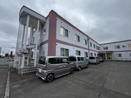 車寄せのある外観  