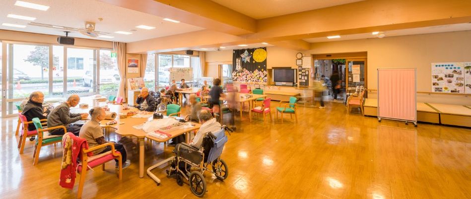 明るい交流スペース