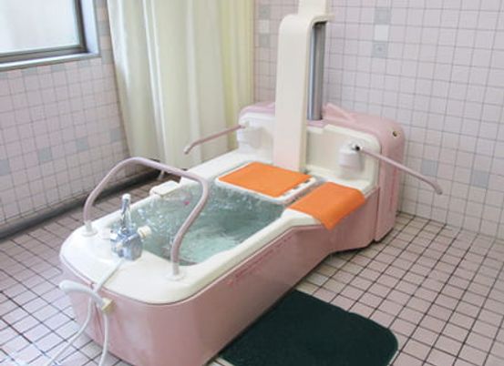 機能的な浴室