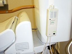 手すりと非常コール装置