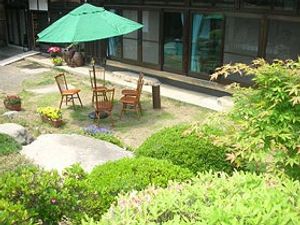 緑豊かな中庭