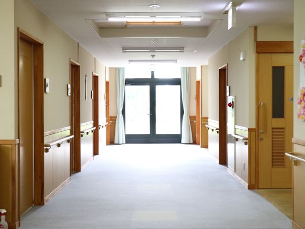 清潔な廊下の風景