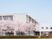 桜並木のある外観  