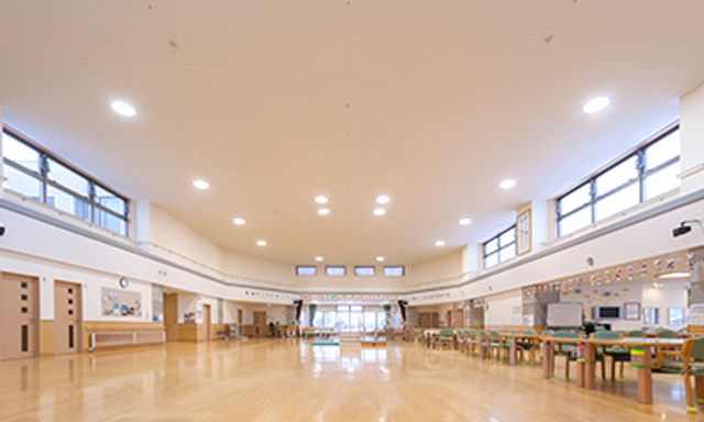 広々とした室内空間