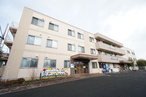 清潔感ある施設外観