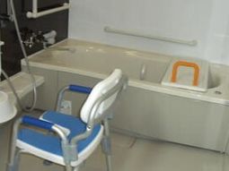 バリアフリー浴室の設備