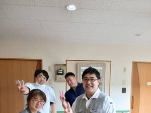 スタッフ集合の廊下  