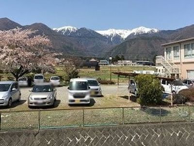 美しい景観が広がる外観