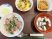 料理が並ぶ食堂